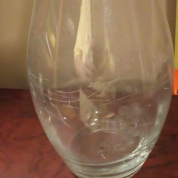 Etched Decanter, Vintage Bar Bottle with Stopper - Picture 2 of 4